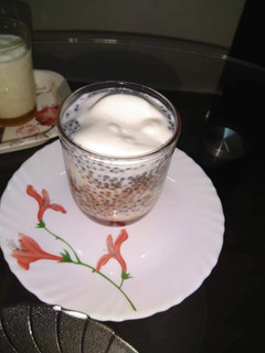 வெனிலா மில்க்ஷேக் (Vanilla milkshake recipe in tamil) செய்முறை முக்கிய புகைப்படம்