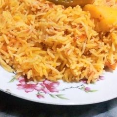 A picture of Masalay walay Chawal (Tahiri).