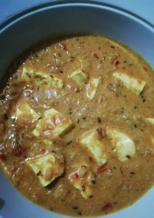 A picture of Shahi Paneer.