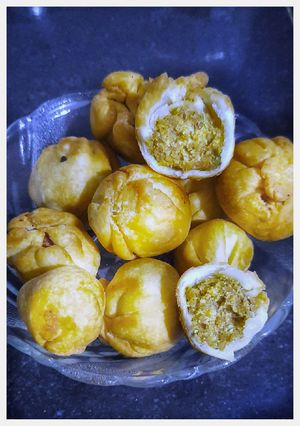 ડ્રાય કચોરી(dry kachori in Gujarati) રેસીપી મુખ્ય ફોટો