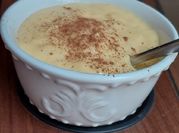 Una foto de mousse de mango