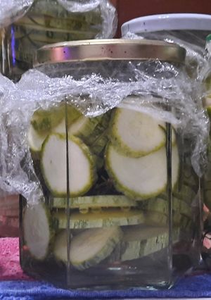 Una foto de Zucchini - encurtido fácil