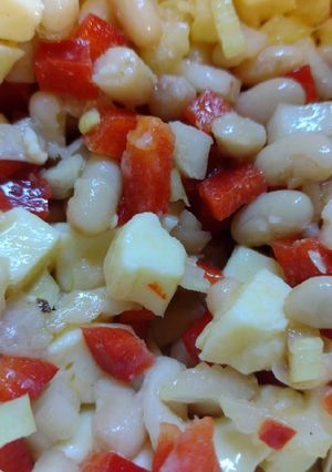 Una foto de Ensalada de alubias