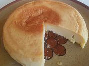 Una foto de flan de queso philadelphia microondas