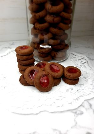 Foto resep Chocolate strawberry thumbprint cookies