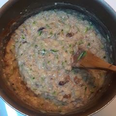A picture of Zucchini Oatmeal (Zoats).