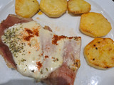 Matambre a la pizza con papas al horno
