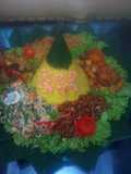 Tumpeng komplit 5 porsi (nasi kuning)