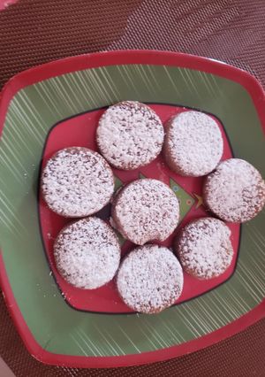 Una foto de Polvorones Caseros de Almendra