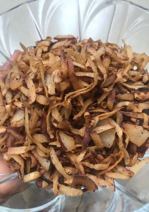 A picture of Coconut flakes.