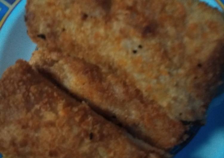 Resep masakan Roti goreng isi sosis keju | Langkah Membuat Roti goreng isi sosis keju Yang Menggugah Selera