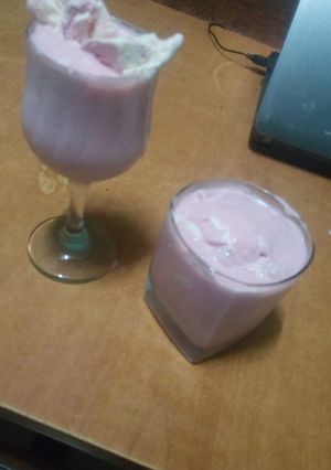 A picture of Smoothie #Authors marathon #4 weeks challenge.