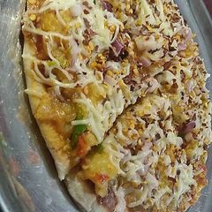 A picture of Pizza.