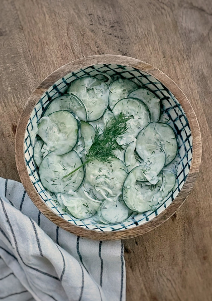 Una foto de Ensalada de pepino y yogurt
