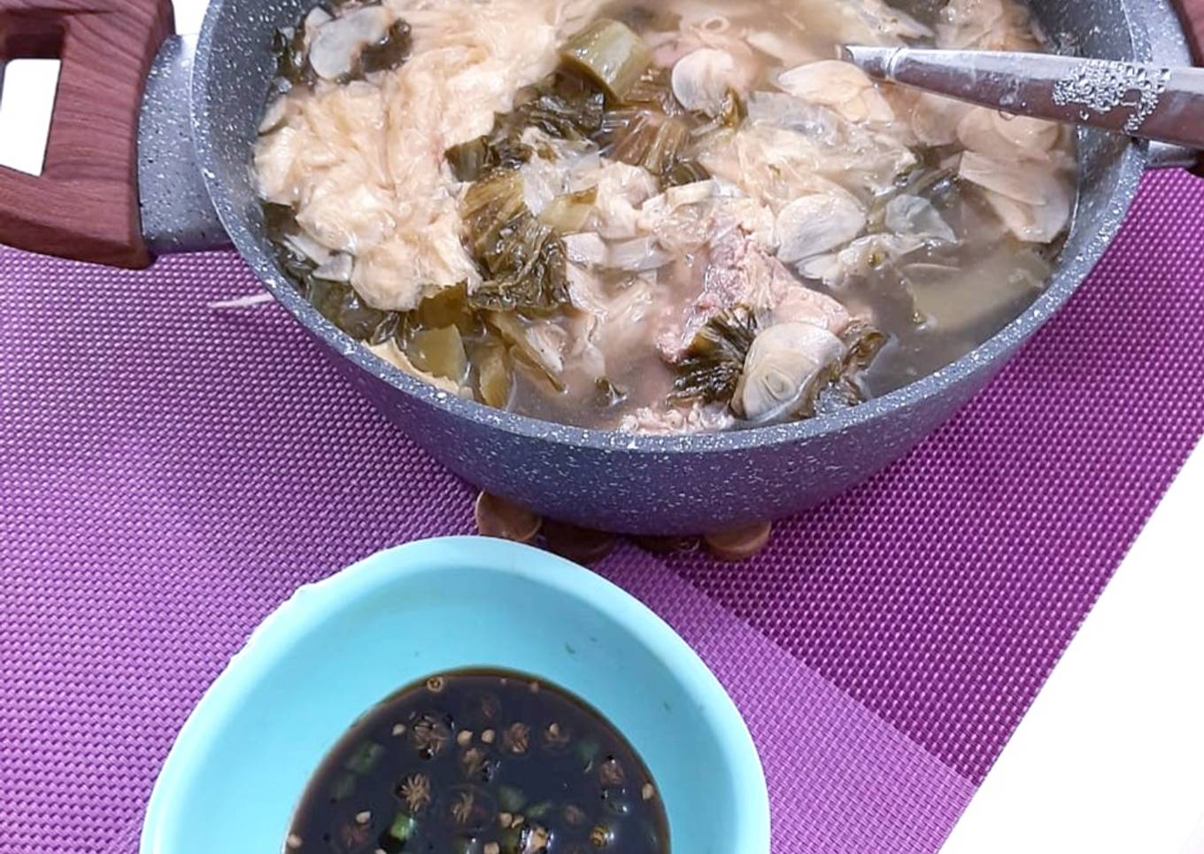 Sup Sawi Asin Kembang Tahu