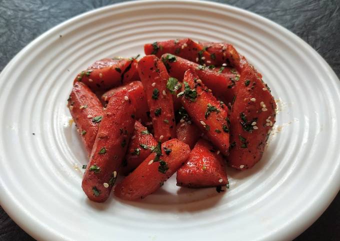 Step-by-Step Guide to Make Favorite Roasted glazed carrot