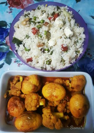 ফুলকপি দিয়ে হাঁসের ডিমের ডালনা (Fulkopi diye hanser dimer dalna recipe in Bengali) রেসিপির প্রধান ছবি