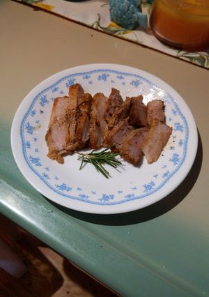 A picture of Goose's Pork Chops.