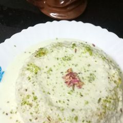 A picture of Malai Steam Rava Cake.
