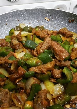 Foto resep Tumis daging sapi & paprika