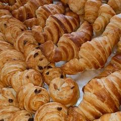 A picture of Croissants.