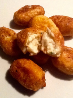 Una foto de Croquetas de gambas al ajillo