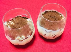 Una foto de Tiramisú en Vaso!