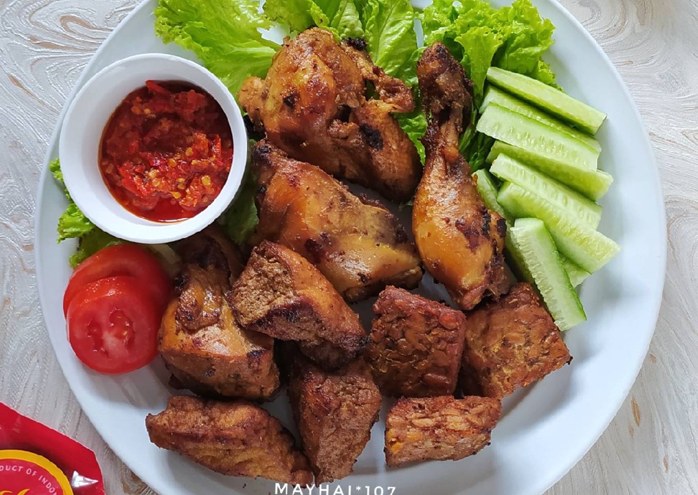 Ayam Tahu Tempe Goreng Ungkep Kalasan