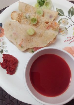રવા ચીલા (Rava Chila recipe in Gujarati) રેસીપી મુખ્ય ફોટો