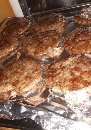 A picture of Burgers.