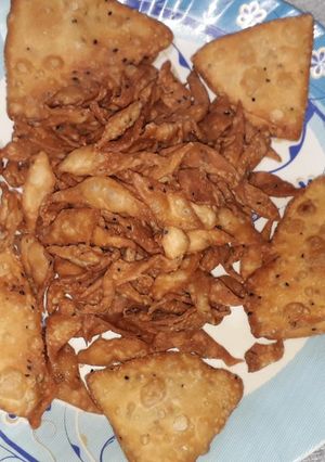 নিমকি রেসিপি (nimki recipe in Bengali) রেসিপির প্রধান ছবি
