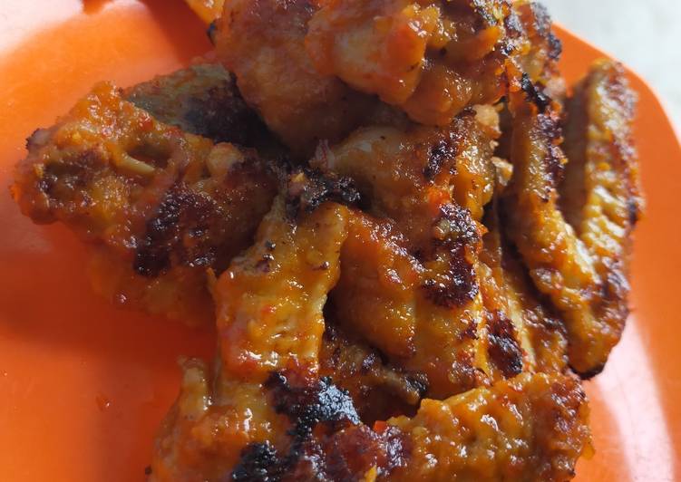 dari awal hingga akhir Membuat Sayap panggang teflon pedas manis yang mengenyangkan