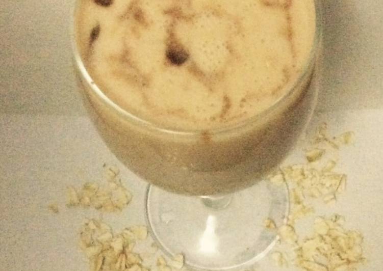 Chocolate & Muskmelon Crumbled smoothie