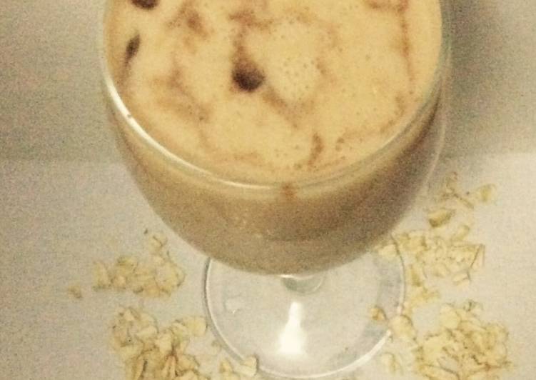 Chocolate &amp; Muskmelon Crumbled smoothie