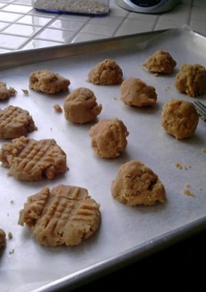 A picture of Peanut Butter Cookies.