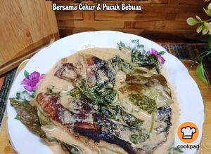 Gambar 30:11:25 - IKAN PARI BAKAR BERKUAH SANTAN BERSAMA CEKUR & PUCUK BEBUAS