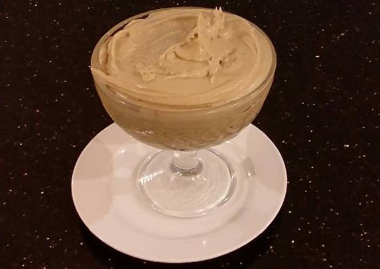 Simple Way to Make Favorite Caramel Buttercream Frosting and Filing