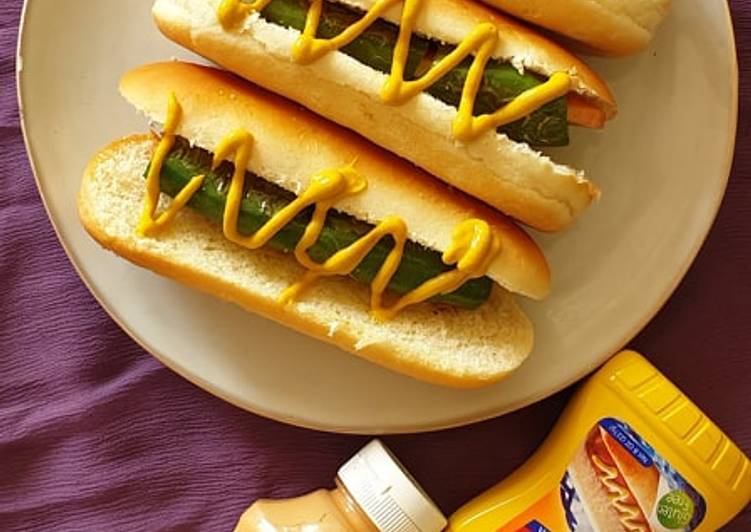 Steps to Prepare Any-night-of-the-week Spicy Hotdog Buns