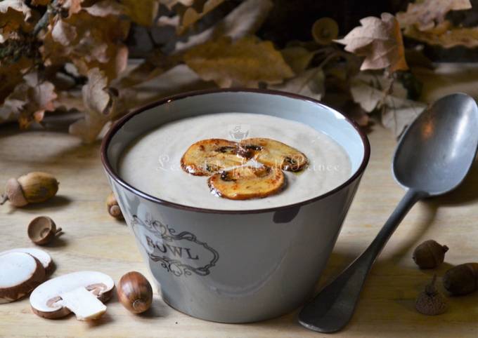 Velouté d'automne aux champignons