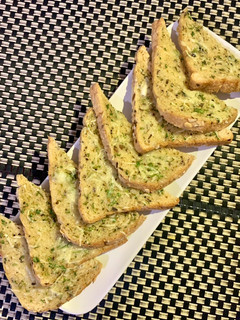 A picture of Cheesy garlic bread.