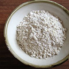 A picture of ‘Kara-age-Ko’ (Seasoned Flour).