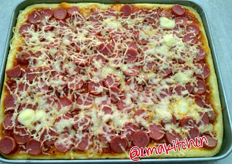 Resep Pizza Sosis Homemade Oleh Ema Selvina Cookpad