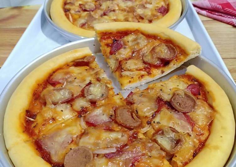 Bagaimana Membuat Pizza Sederhana, Lezat Sekali