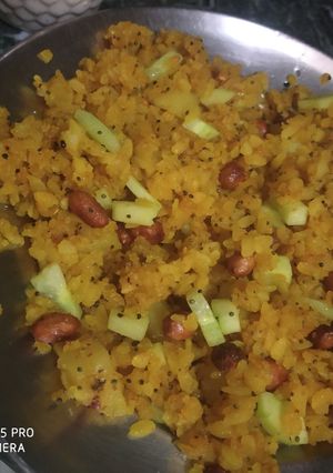 पोहा (poha ladoo recipe in Hindi) रेसिपी मुख्य फोटो