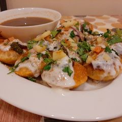 A picture of Golgappay.