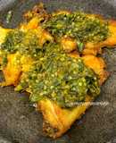 Ungkepan ayam goreng ala kang pecel ayam / ayam geprek sambal hijau