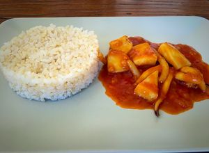 Foto principal de Sepia en salsa de tomate