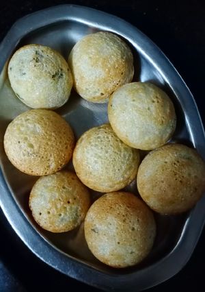સ્ટફ અપમ(સુજી) રેસીપી મુખ્ય ફોટો