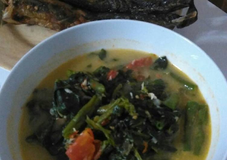 Cara Gampang Menyiapkan Sayur Lembayung yang Lezat