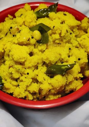 A picture of Sanja (Sooji upma with buttermilk).